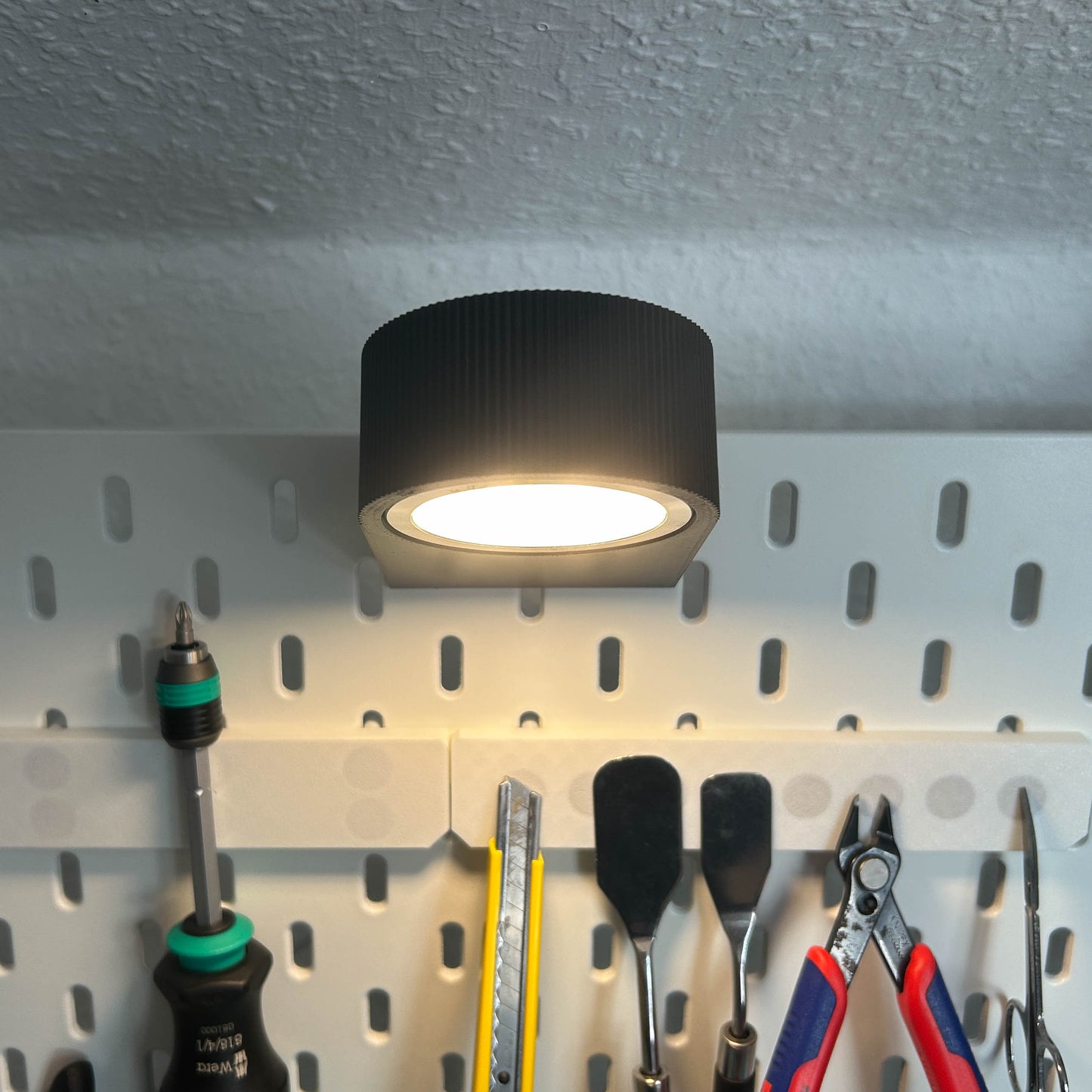 Lampe für IKEA Skadis – LED Licht USB mit Schalter – 3D Druck 105×70×33 mm